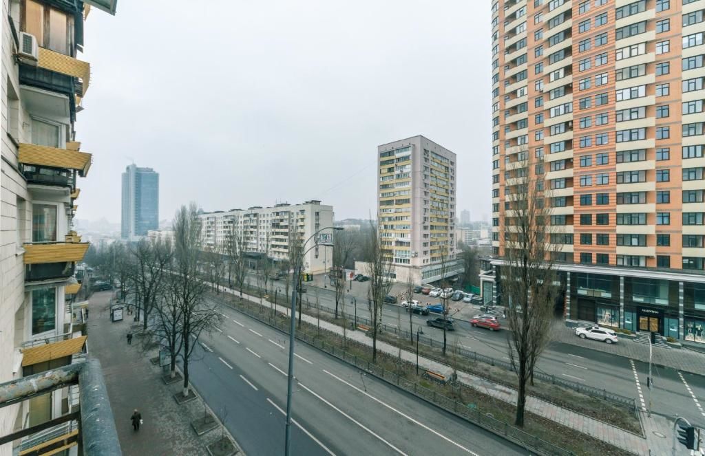 Апартаменты BigLux Valerio Lesi Ukrainky 14&7 Киев-29