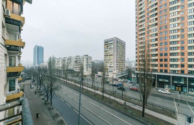 Апартаменты BigLux Valerio Lesi Ukrainky 14&7 Киев-9